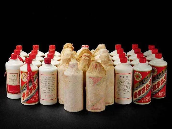 荔浦老酒回收上门哪里回收(附近上门回收茅台酒）?